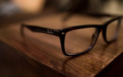 5 Bad Habits That Can Really Damage Your Vision By; Bill Hull